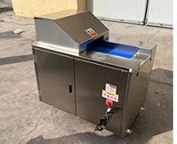 Chicken meat cube cutting machine
