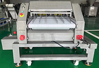 Automatic chicken leg skinner machine